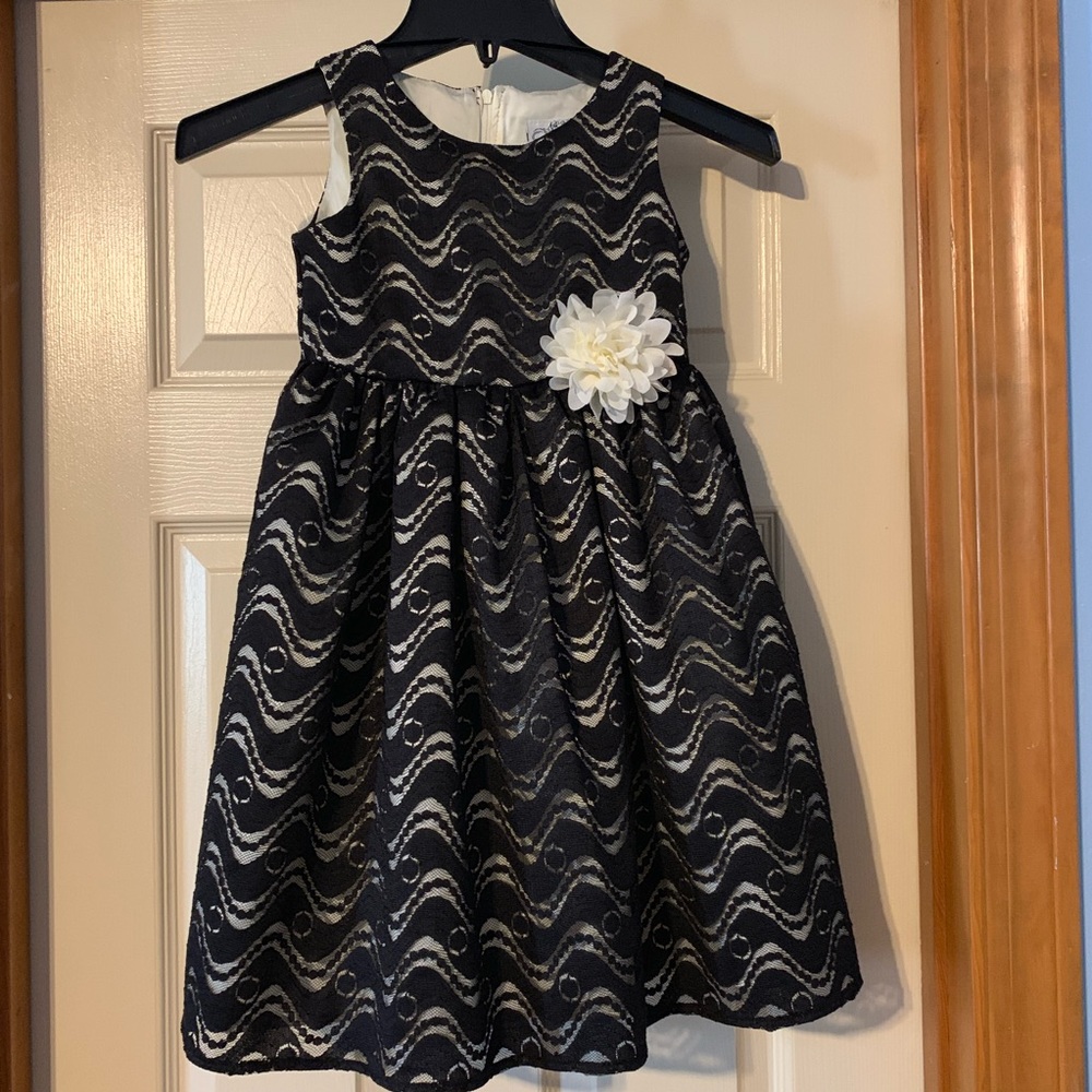 Little girl dress
